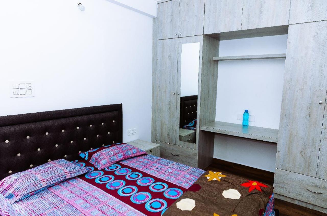 Rvr Abode -Private Rooms Bangalore Esterno foto
