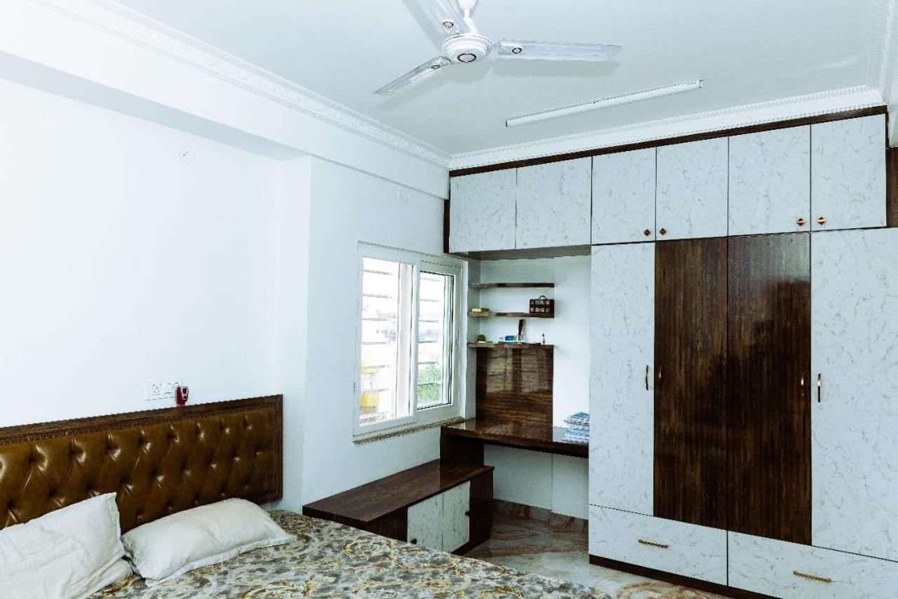 Rvr Abode -Private Rooms Bangalore Esterno foto