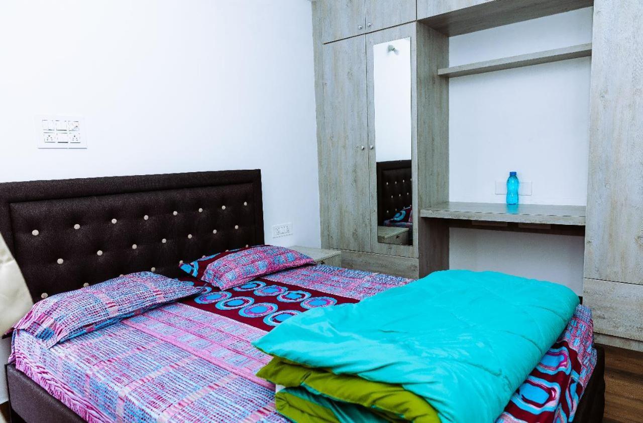 Rvr Abode -Private Rooms Bangalore Esterno foto